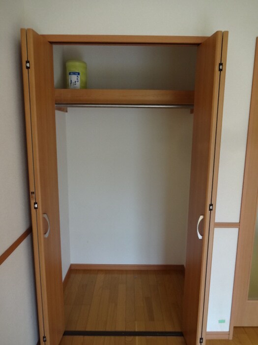 物件内観写真10　(収納)