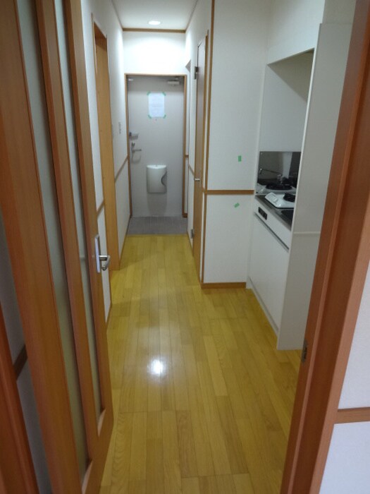 物件内観写真11　(廊下)