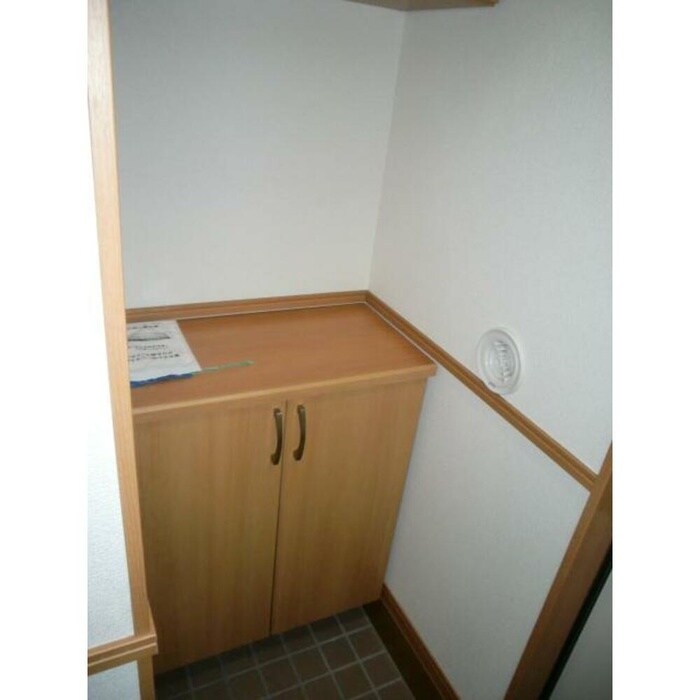 物件内観写真12　(靴箱)