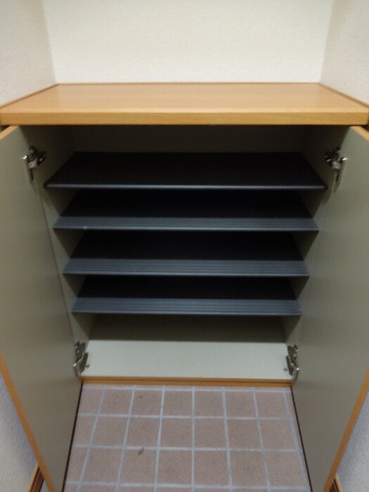 物件内観写真17　(靴箱)