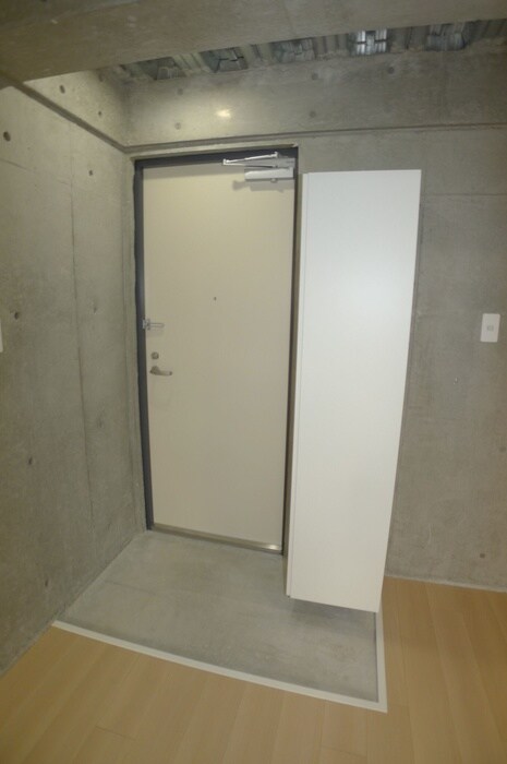 物件内観写真21　(玄関)