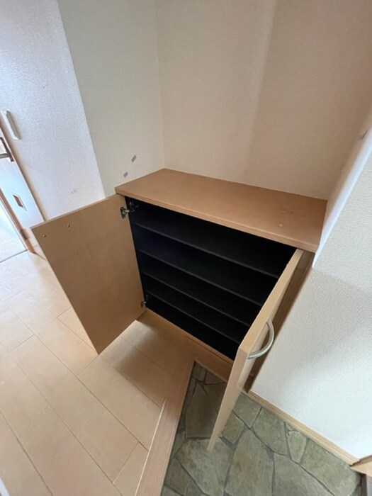 物件内観写真17　(靴箱)