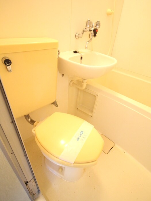 物件内観写真11　(トイレ)