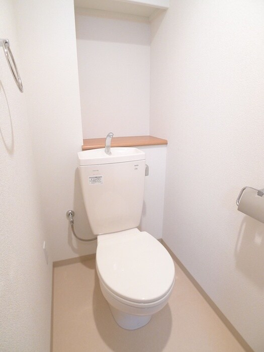 物件内観写真11　(トイレ)