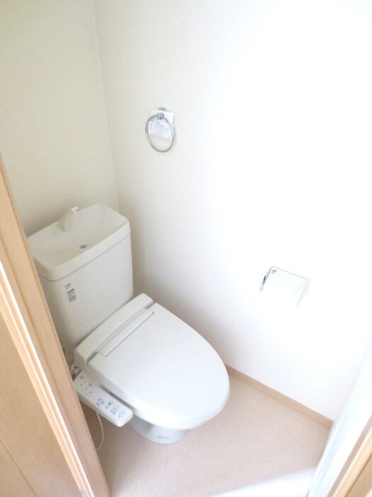 物件内観写真12　(トイレ)