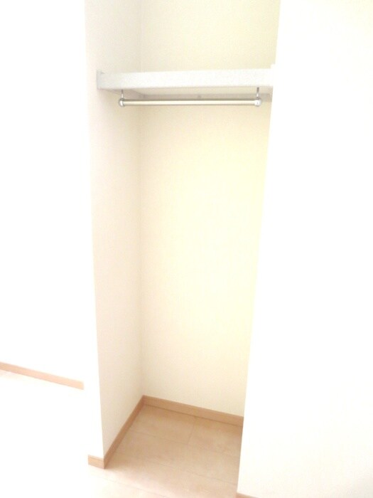 物件内観写真15　(収納)
