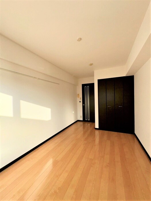 物件内観写真4　(居室)