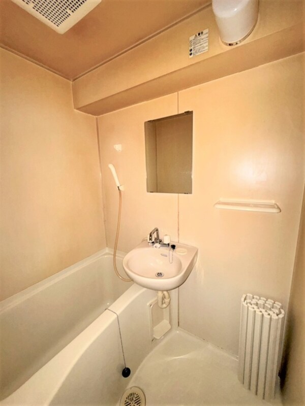 バス／シャワールーム等