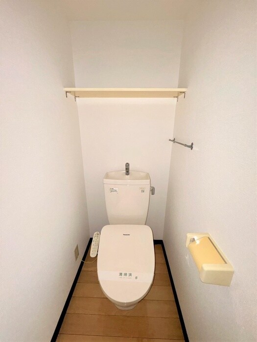 物件内観写真9　(トイレ)