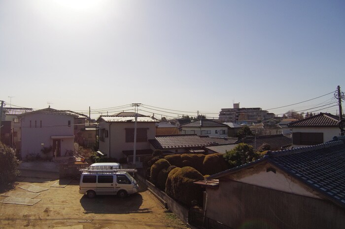 物件内観写真16　(室内からの展望)