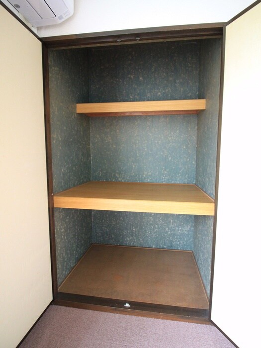 物件内観写真11　(収納)