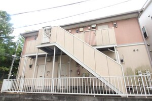 ﾊﾟ-ｸｻｲﾄﾞﾊｲﾂ成瀬外観写真