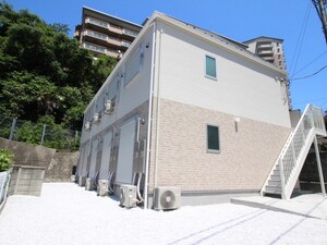 ストーンアイランド安針塚外観写真