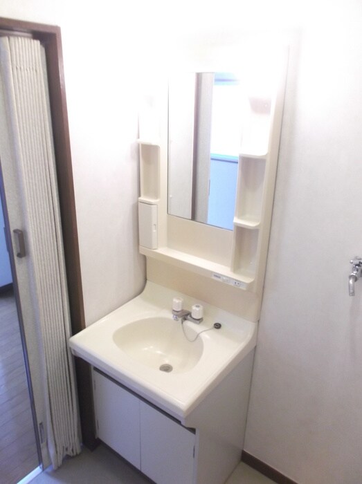 物件内観写真12　(洗面)