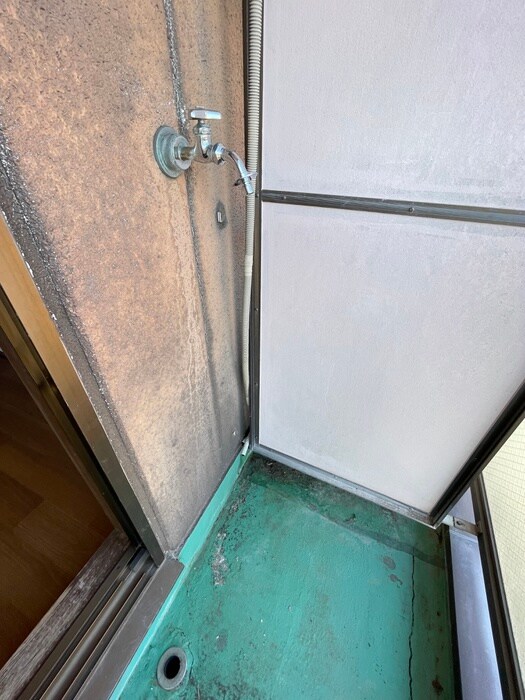 物件内観写真12　(洗濯機置場)