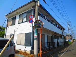 ティアラ外観写真