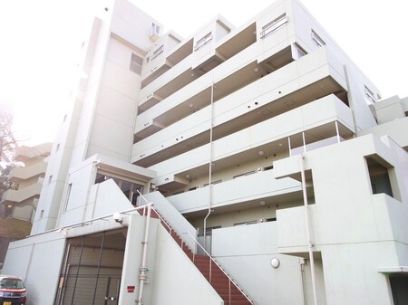 横浜二俣川ﾌｧﾐﾘ-ﾏﾝｼｮﾝ（１０４）外観写真