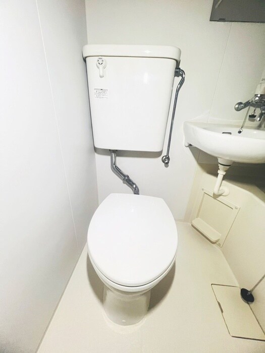 物件内観写真12　(トイレ)