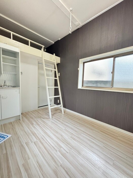 物件内観写真8　(居室)