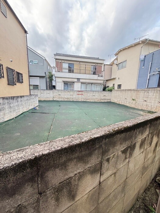 物件内観写真18　(室内からの展望)