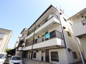ﾏﾝｼｮﾝ新明外観写真