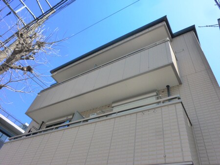Ｃ＆Ｋ　Ｒｏｃｋｅｔｓ外観写真