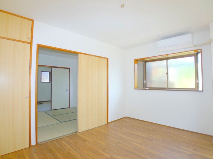 物件内観写真10　(居室)