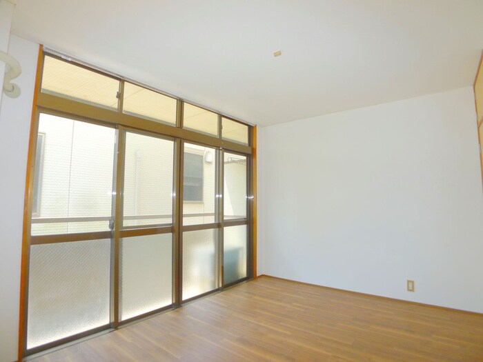 物件内観写真12　(ベランダ・バルコニー)