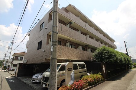 日神パレステージ町田（３０２）外観写真