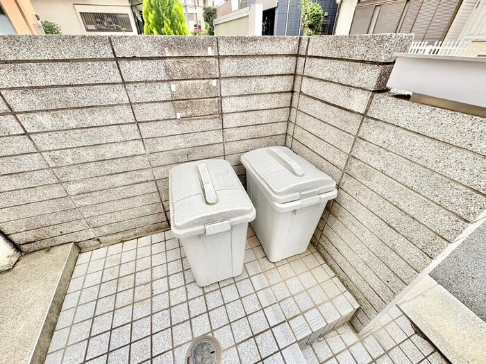 物件外観写真6　(建物設備)