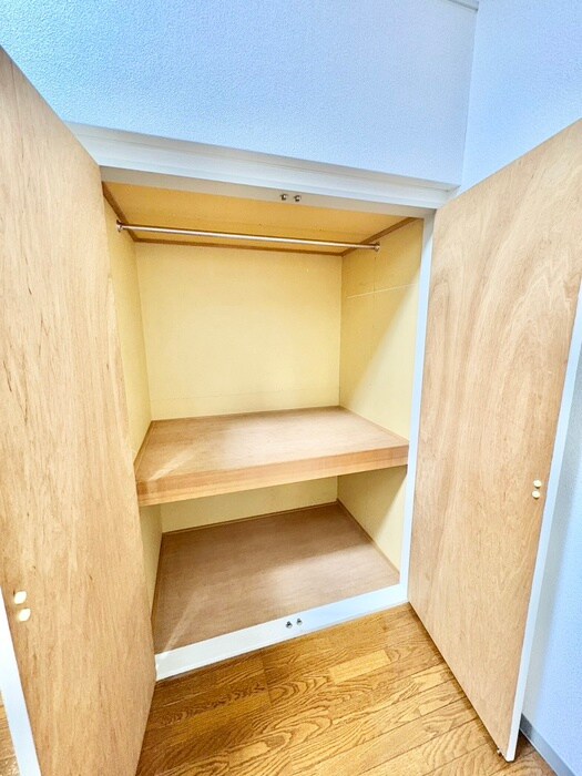 物件内観写真11　(収納)