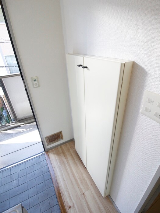 物件内観写真17　(靴箱)