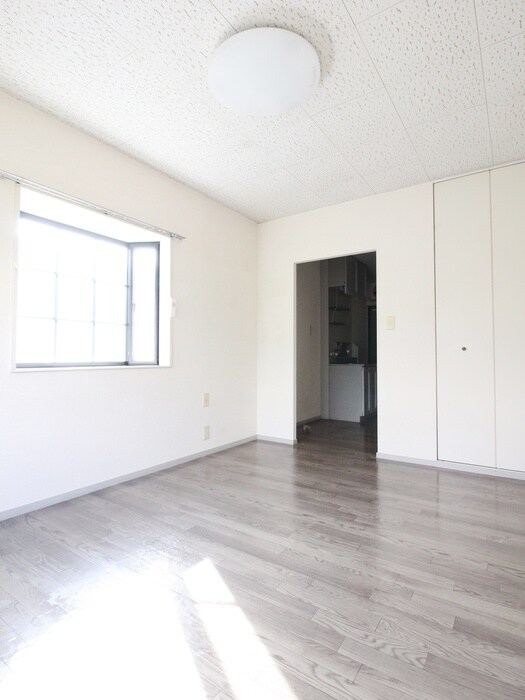 物件内観写真17　(居室)