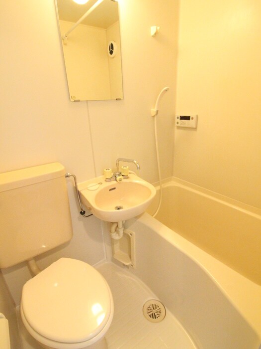 物件内観写真9　(バス／シャワールーム等)