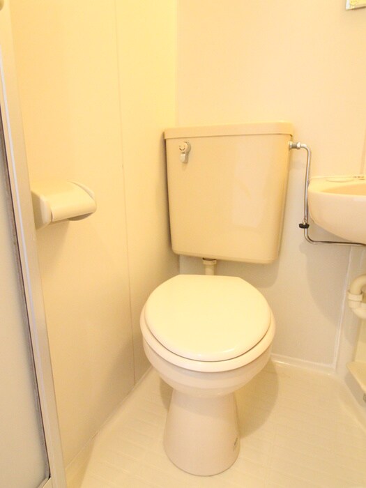 物件内観写真11　(トイレ)