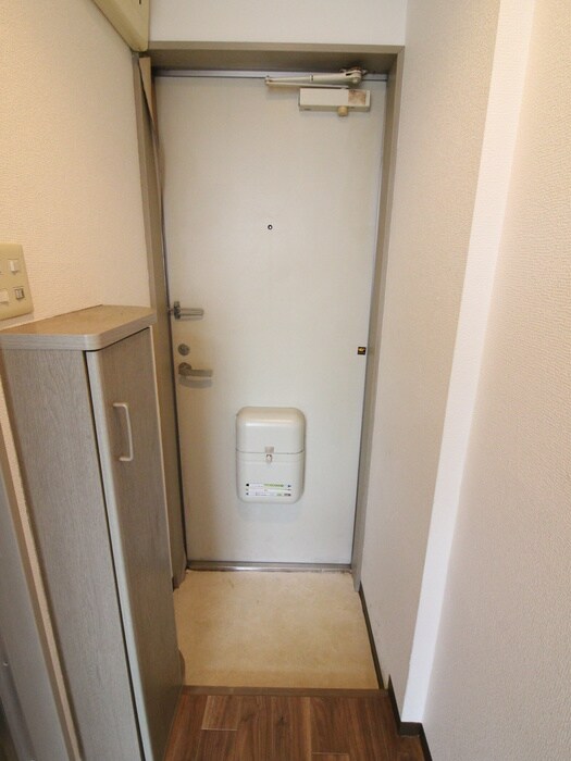 物件内観写真21　(玄関)