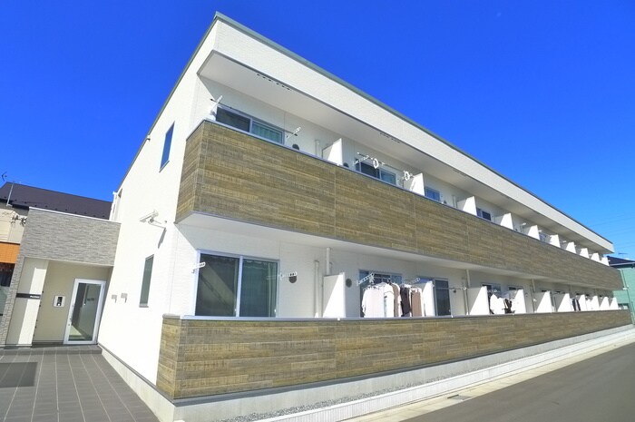 物件外観写真1　(外観写真)