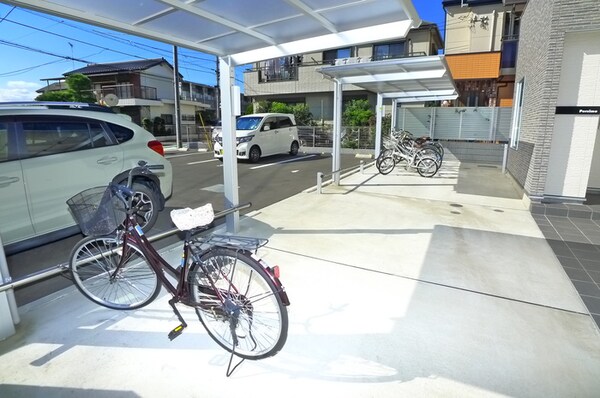 駐輪場