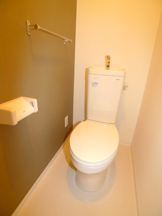 物件内観写真18　(トイレ)