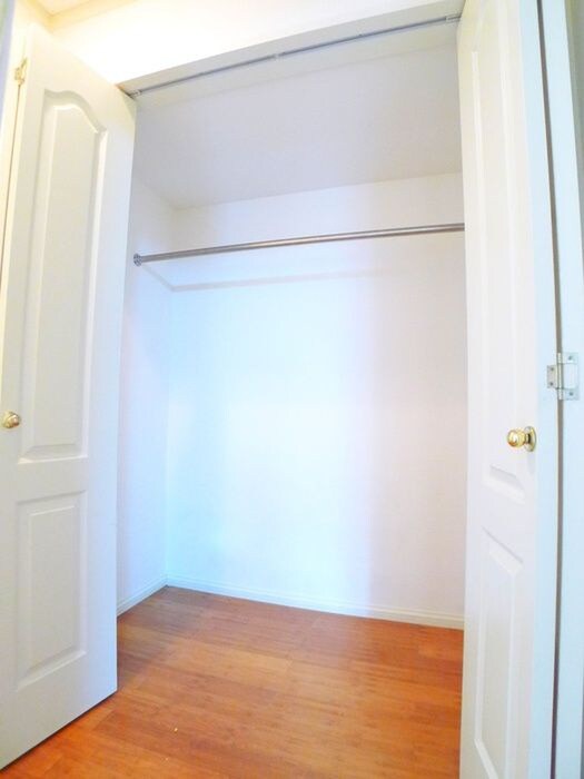 物件内観写真11　(収納)