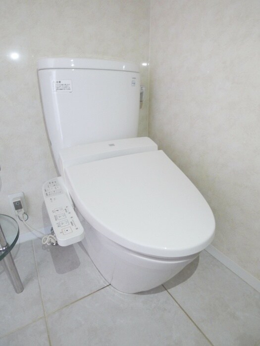 物件内観写真13　(トイレ)