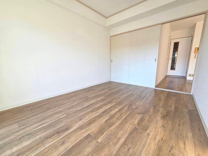 物件内観写真13　(居室)