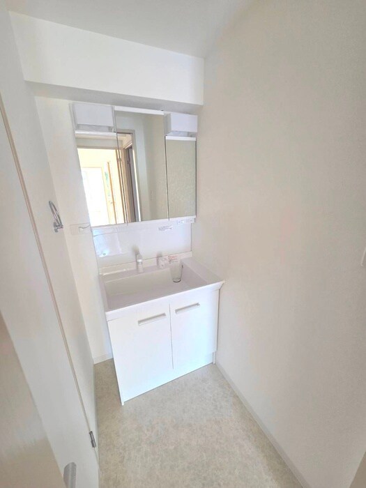 物件内観写真18　(洗面)