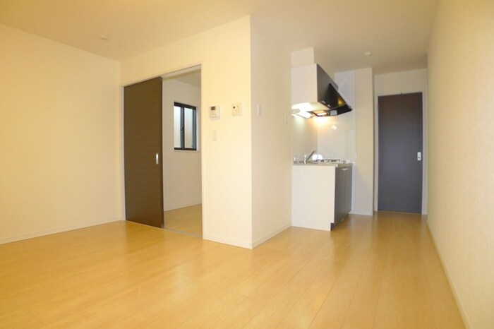 物件内観写真4　(居室)