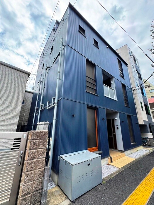 物件外観写真1　(外観写真)