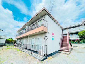 メゾン五十鈴外観写真