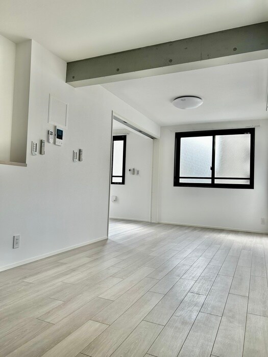 物件内観写真15　(居室)