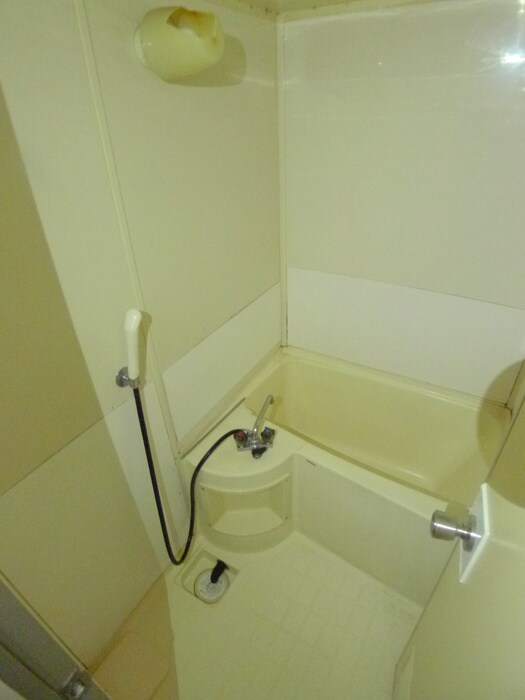 物件内観写真12　(バス／シャワールーム等)