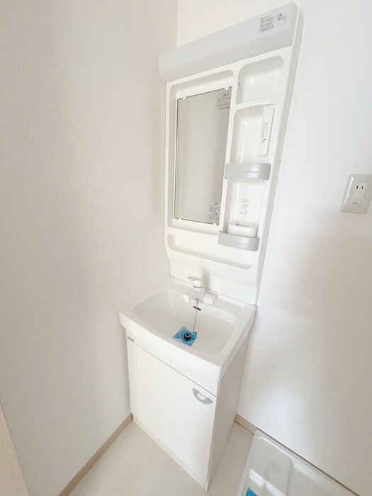 物件内観写真11　(洗面)