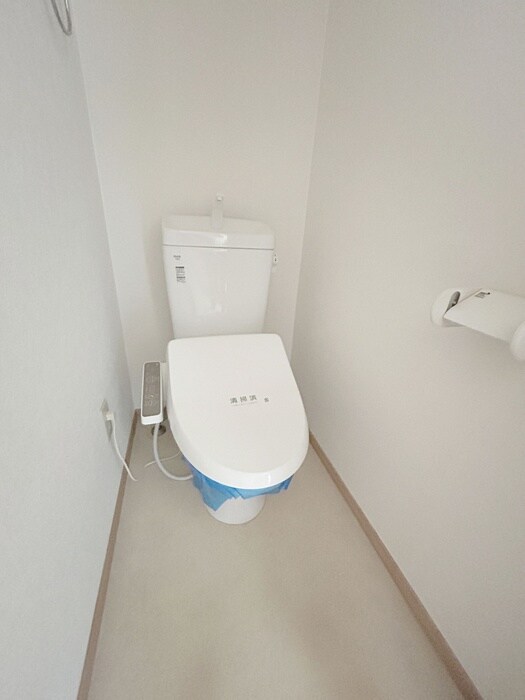 物件内観写真14　(トイレ)